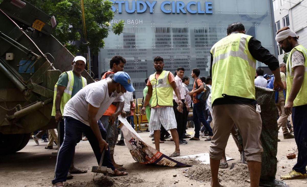 Delhi Flood Tragedy: Government Forms High-Level Committee to Investigate Civil Services Aspirants’ Deaths, Announces Rs 10 Lakh Compensation