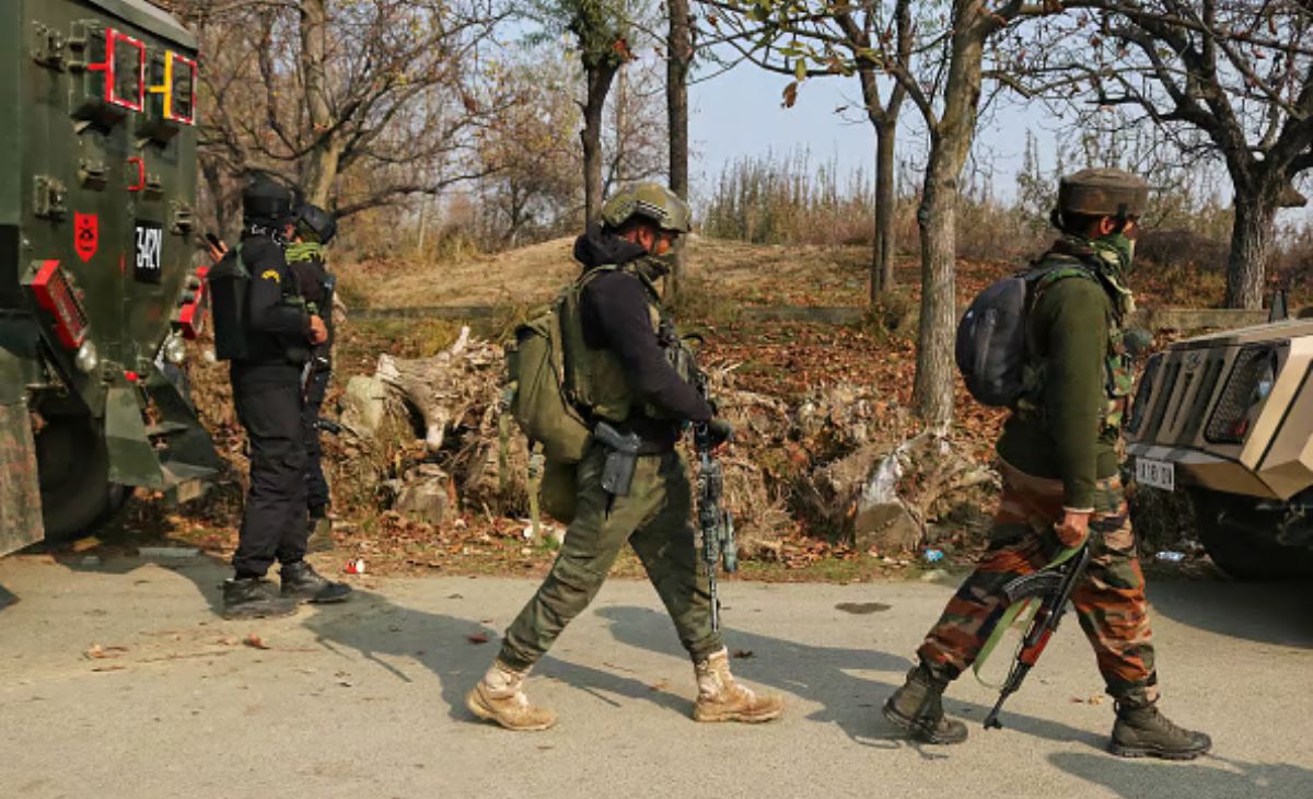 Indian Army Foils Major Terror Attack in Rajouri, Jammu & Kashmir: Gun-Battle Underway Amid Rising Terror Incidents