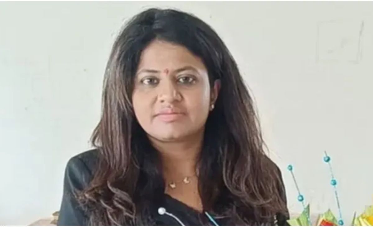 Scandal Erupts as Former IAS Trainee Puja Khedkar Challenges UPSC Over Alleged Cheating and Forgery in Delhi High Court